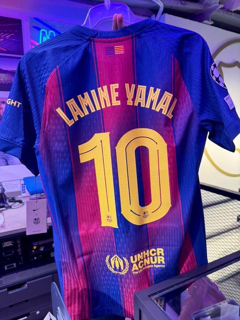 羅梅羅：周三下午，亞馬爾接掌巴薩10號(hào)球衣。