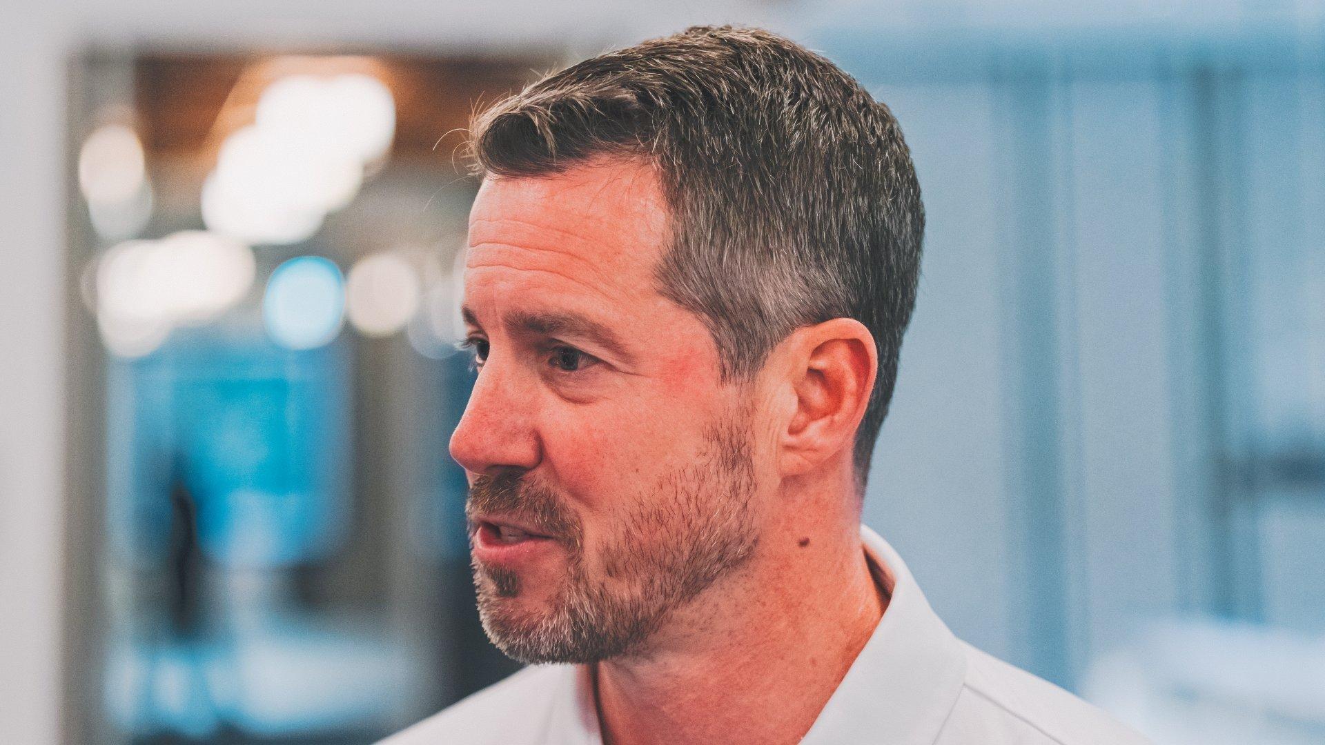 利物浦CEO：機(jī)會(huì)有限，球隊(duì)親臨，為球迷帶來安菲爾德體驗(yàn)。