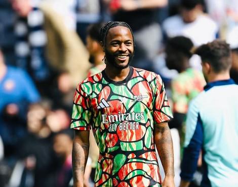 名記：斯特林引歐俱關(guān)注，勒沃庫森等隊(duì)感興趣