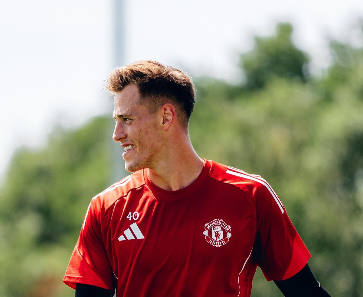 曼聯(lián)門(mén)將維特克轉(zhuǎn)會(huì)英冠布里斯托爾城，繼續(xù)外租。