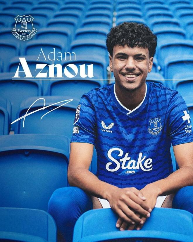 1200萬！阿茲努加盟埃弗頓，簽四年合同。