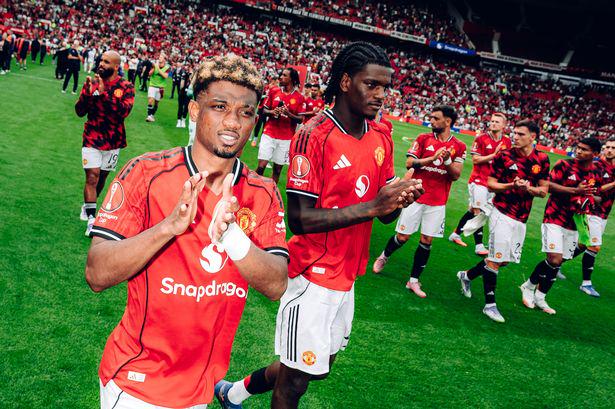 曼聯(lián)英超首輪首發(fā)四將：阿馬德、B費(fèi)、約羅、庫(kù)尼亞