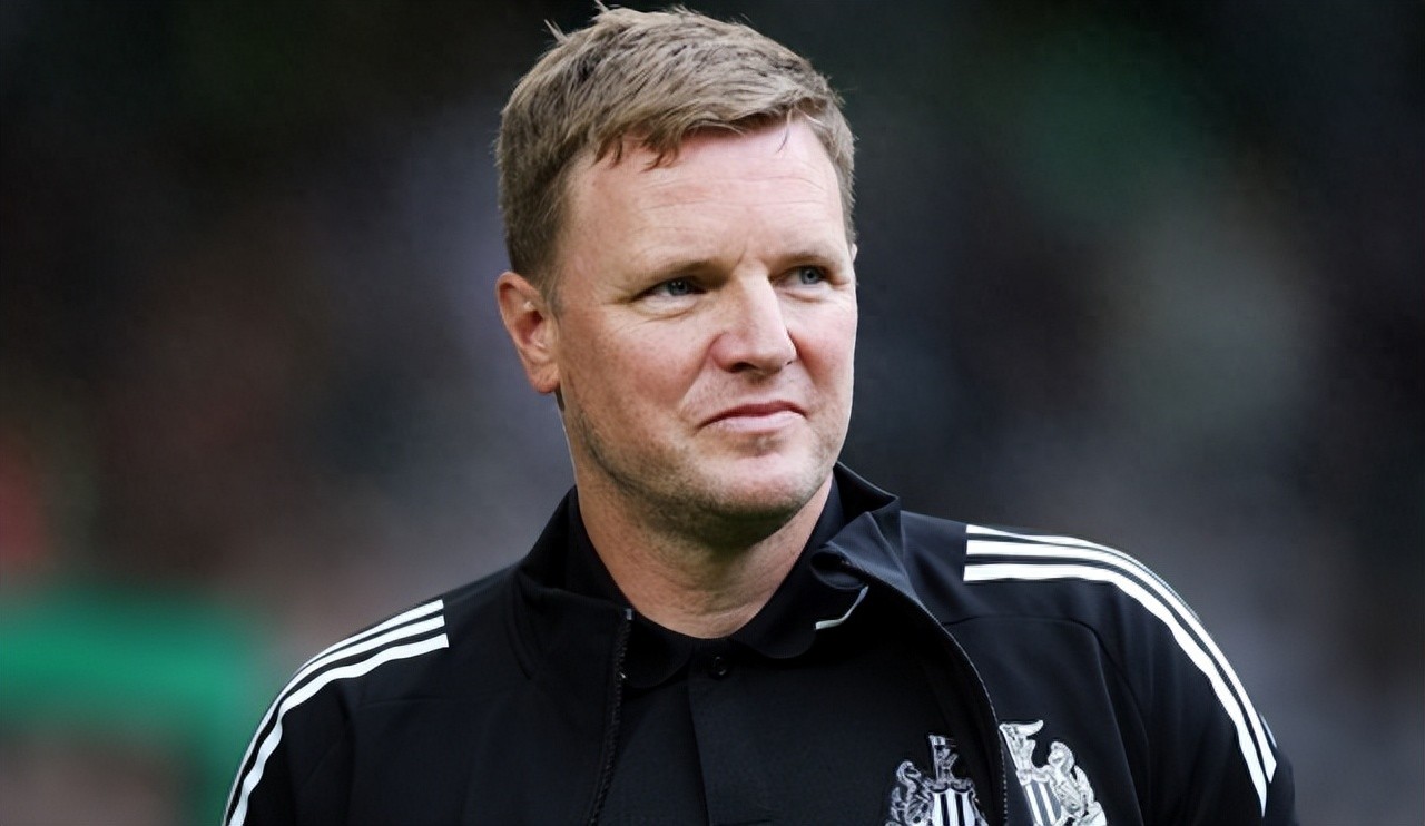 英超夏窗，豪門爭(zhēng)霸，強(qiáng)隊(duì)難購(gòu)心儀目標(biāo)。