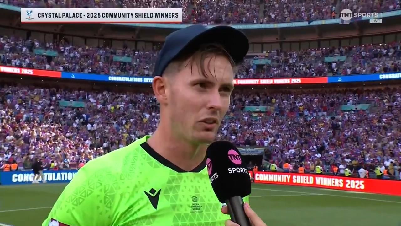 亨德森希望我找回小抄瓶，但我未找到。