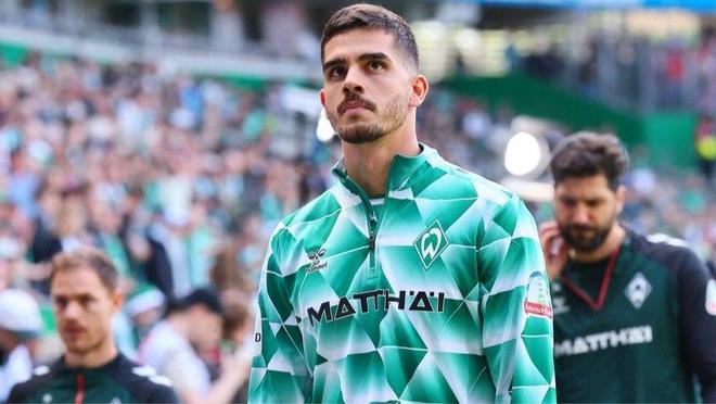 德天：不萊梅追安德烈·席爾瓦，談判持續(xù)中。