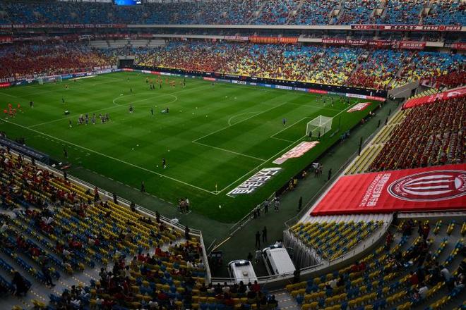 豐臻：蓉城tifo別樣，工體八萬不同，聯(lián)想威斯特法倫。