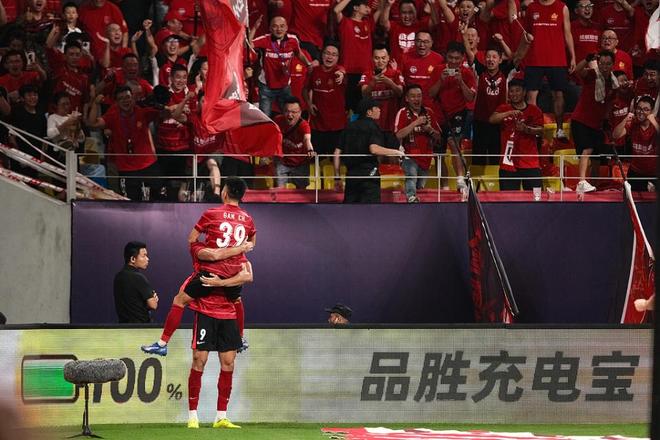 亞冠東亞區(qū)12強(qiáng)揭曉，中超三隊并列，泰超獨(dú)隊，周五抽簽。