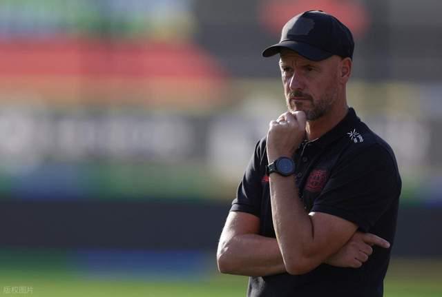 德甲：不來(lái)梅戰(zhàn)勒沃庫(kù)森，滕哈赫能否逆境翻盤，引領(lǐng)藥廠復(fù)興？