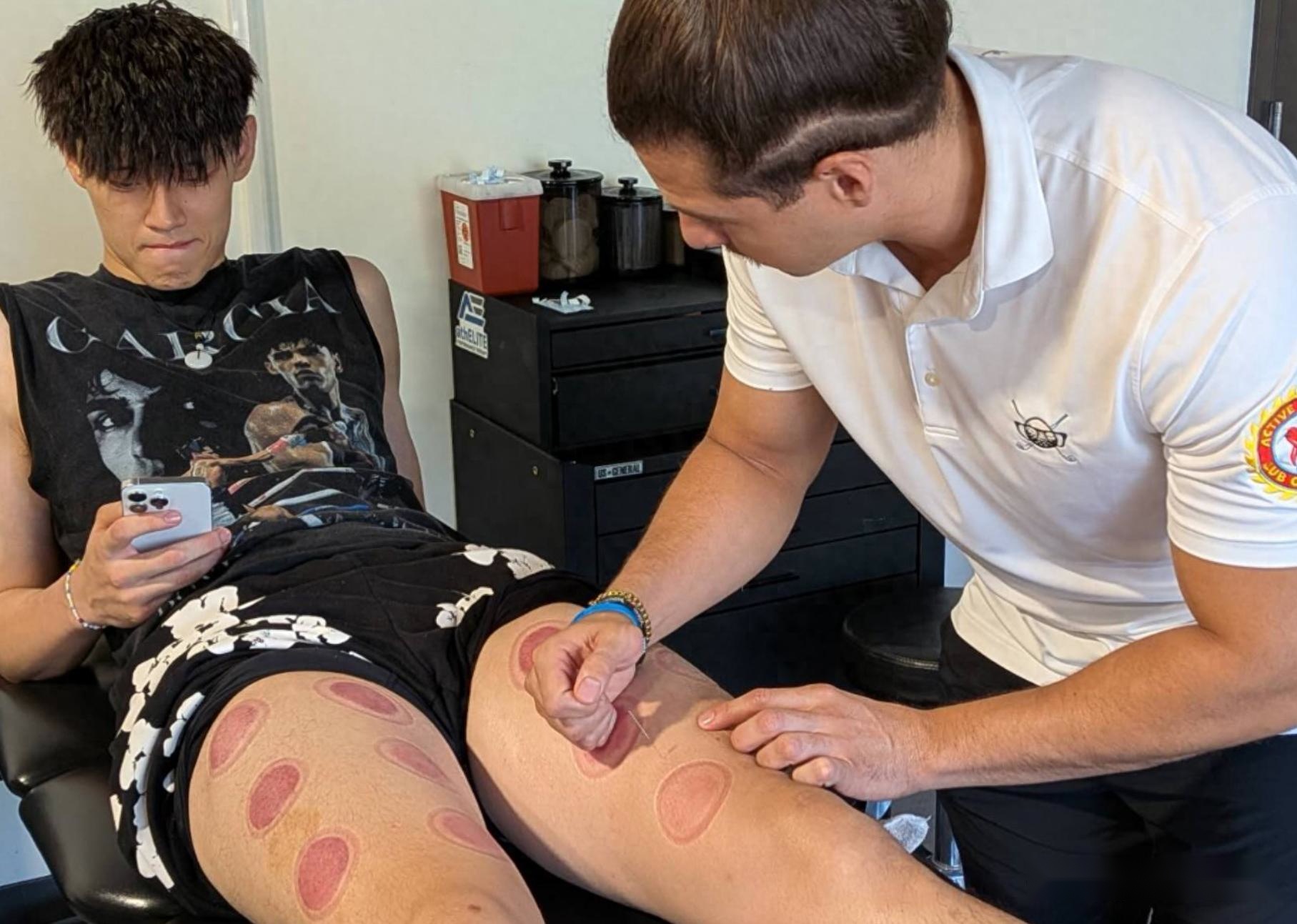 工作室官宣曾凡博康復(fù)，將與籃網(wǎng)簽雙向合同。