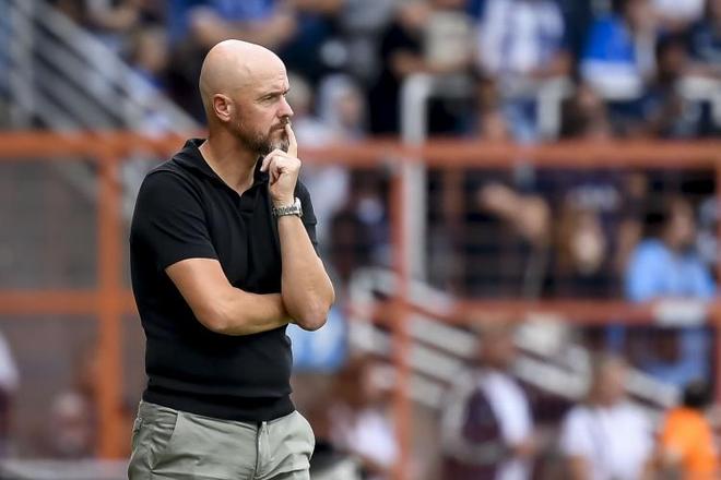 滕哈赫下課，兩輪即走。欲留藥廠，今日遭解雇。