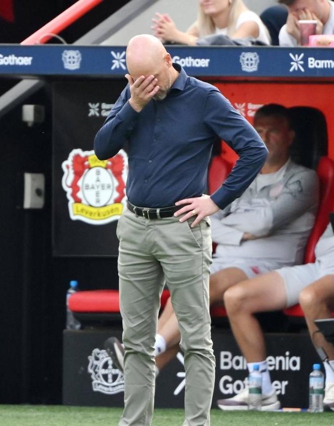 滕哈赫創(chuàng)紀(jì)錄，獲2500萬(wàn)，五大聯(lián)賽首人，308天兩次下課！德甲新標(biāo)！