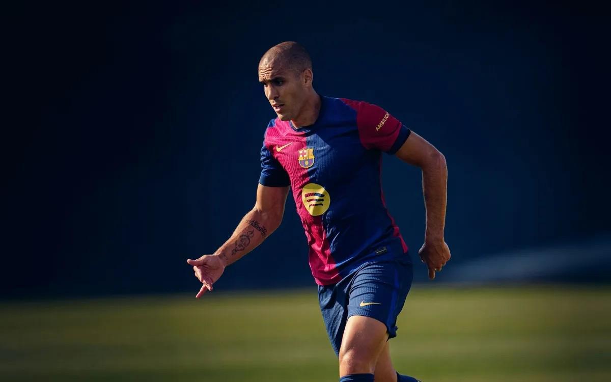 官方協(xié)議：羅梅烏與巴薩解約