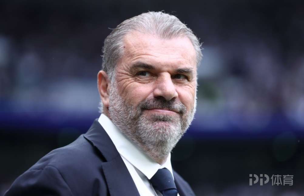 波斯特科格魯執(zhí)教諾丁漢森林