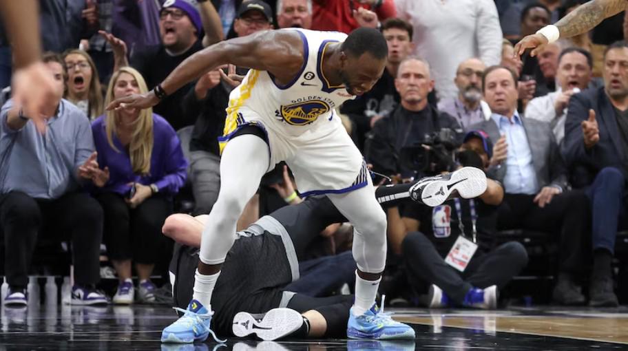 重提舊事，追夢2023年薩博尼斯事件：因拽腳踝。